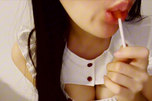 晚婉吥,从想睡万元征名到直播行业的思考者